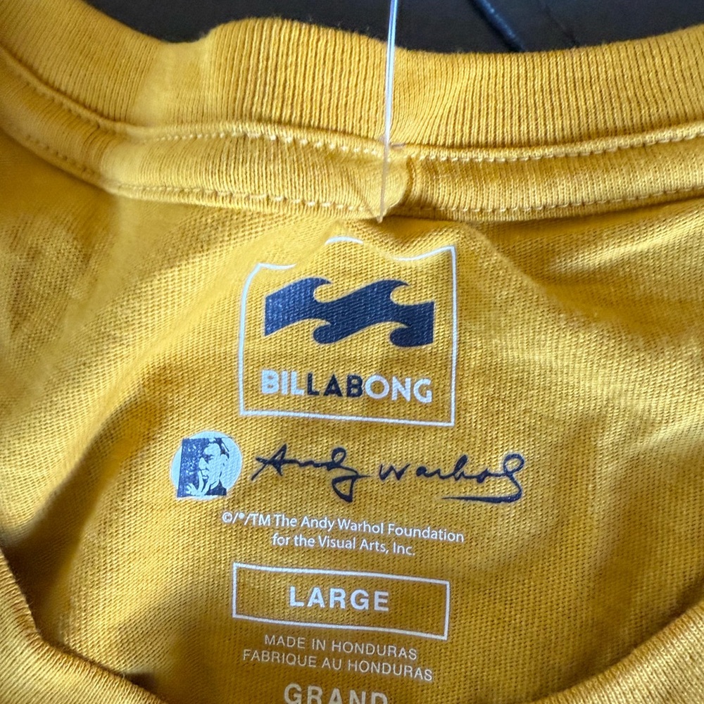 Billabong Men's Vibrant Yellow Short Sleeve Tee - Picture 2 of 5
